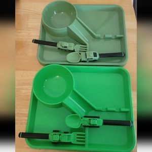 2 Dinneractive plate sets